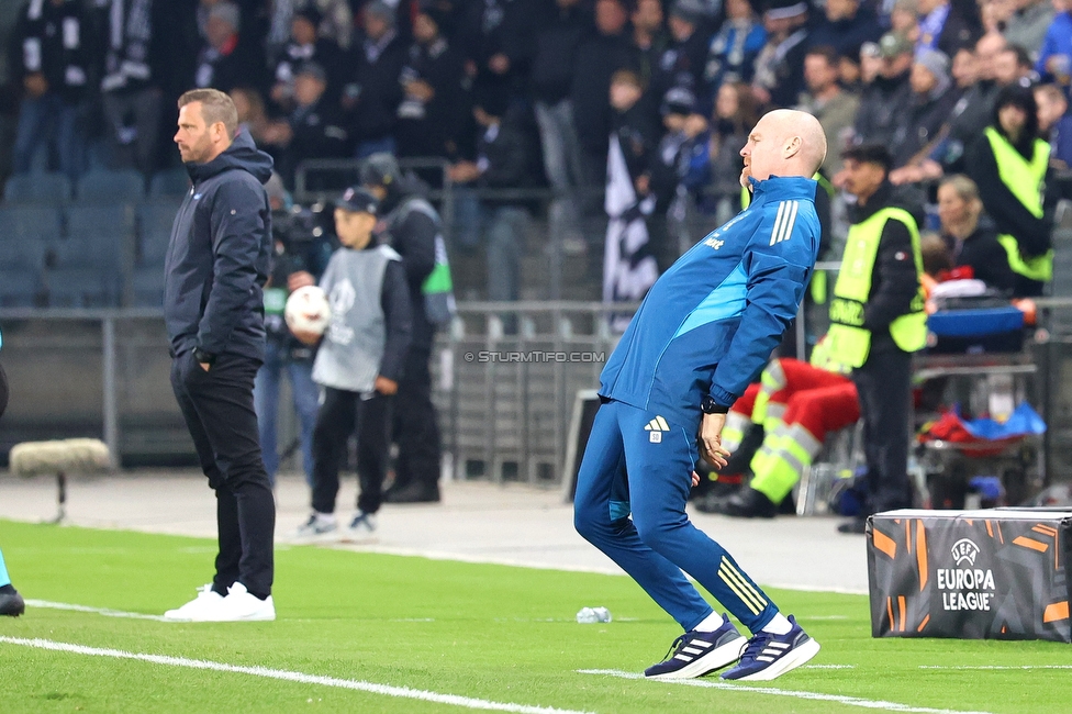 Sturm Graz - Nottingham
UEFA Europa League Gruppenphase 4. Spieltag, SK Sturm Graz - Nottingham Forest, Stadion Liebenau Graz, 06.11.2025. 

Foto zeigt den Trainer von Nottingham
