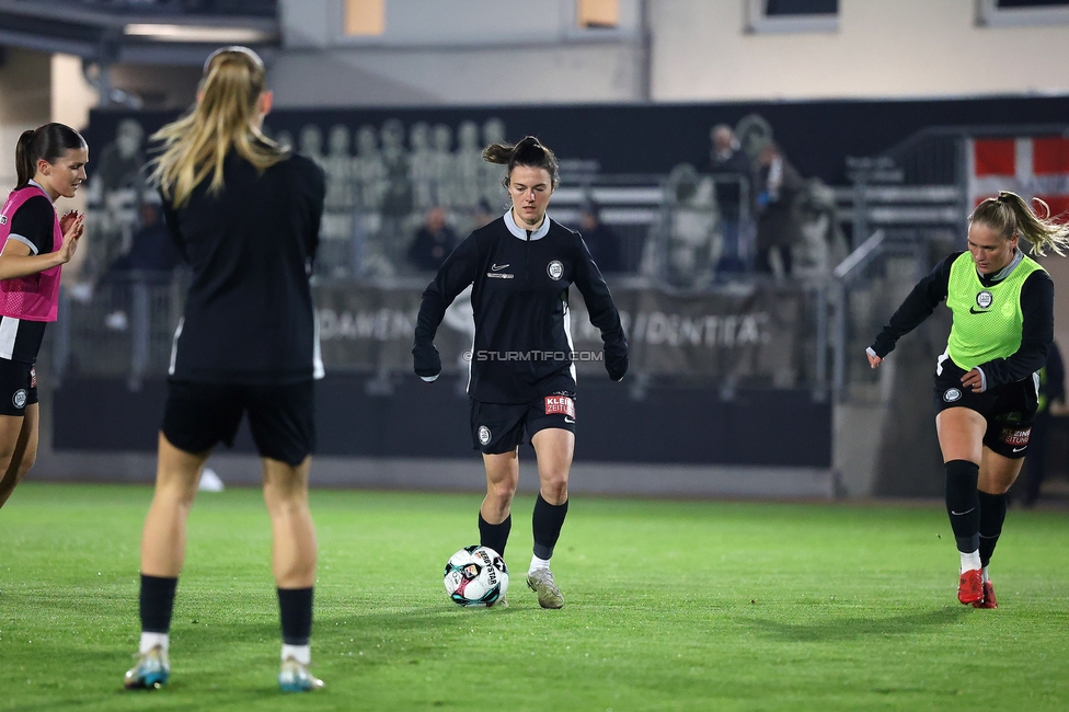 Sturm Damen - Vienna
OEFB Frauen Bundesliga, 12. Runde, SK Sturm Graz Damen - First Vienna, Trainingszentrum Messendorf, 07.11.2025. 

Foto zeigt Zala Kustrin (Sturm Damen)
