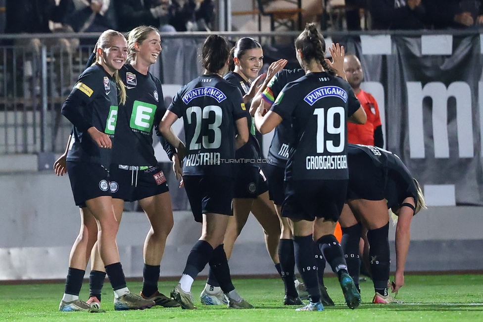 Sturm Damen - Vienna
OEFB Frauen Bundesliga, 12. Runde, SK Sturm Graz Damen - First Vienna, Trainingszentrum Messendorf, 07.11.2025. 

Foto zeigt die Mannschaft der Sturm Damen
