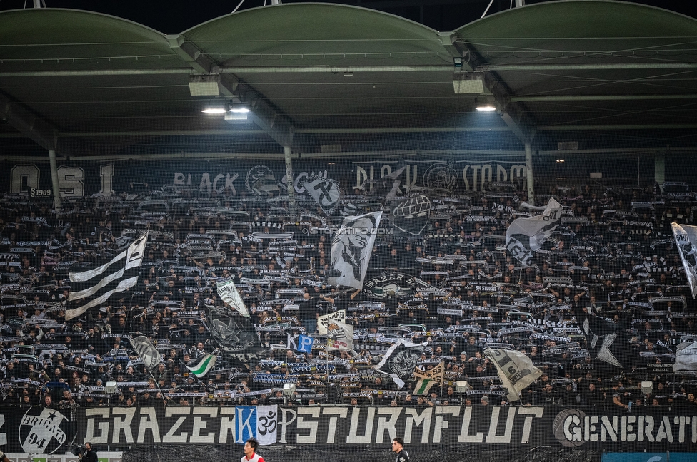 Sturm Graz - RB Salzburg
Oesterreichische Fussball Bundesliga, 13. Runde, SK Sturm Graz - FC RB Salzburg, Stadion Liebenau Graz, 09.11.2025. 

Foto zeigt Fans von Sturm
Schlüsselwörter: schals sturmflut