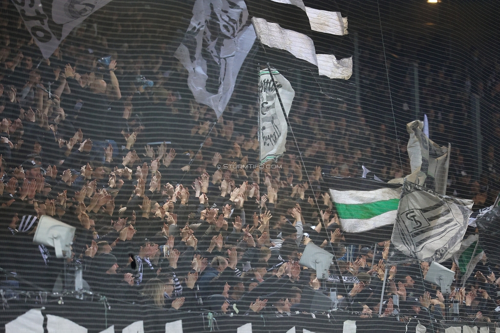 Sturm Graz - Salzburg
Oesterreichische Fussball Bundesliga, 13. Runde, SK Sturm Graz - FC Salzburg, Stadion Liebenau Graz, 09.11.2025. 

Foto zeigt Fans von Sturm
