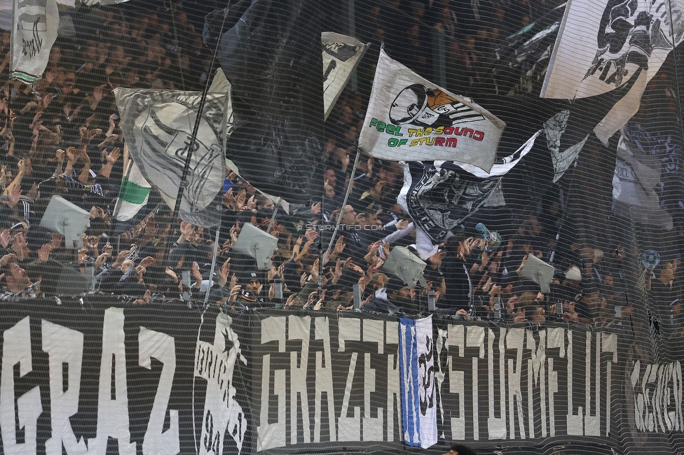 Sturm Graz - Salzburg
Oesterreichische Fussball Bundesliga, 13. Runde, SK Sturm Graz - FC Salzburg, Stadion Liebenau Graz, 09.11.2025. 

Foto zeigt Fans von Sturm
Schlüsselwörter: sturmflut