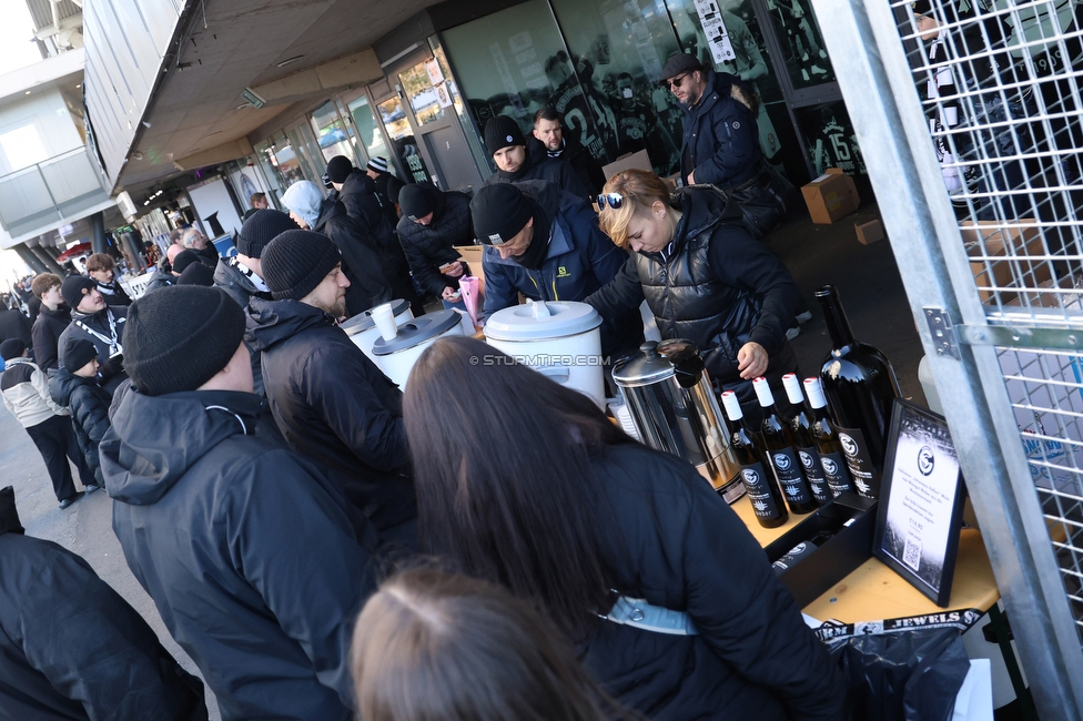 Sturm Graz - LASK
Oesterreichische Fussball Bundesliga, 14. Runde, SK Sturm Graz - LASK, Stadion Liebenau Graz, 23.11.2025. 

Foto zeigt das Vereinsfest von Schwoaze Helfen
