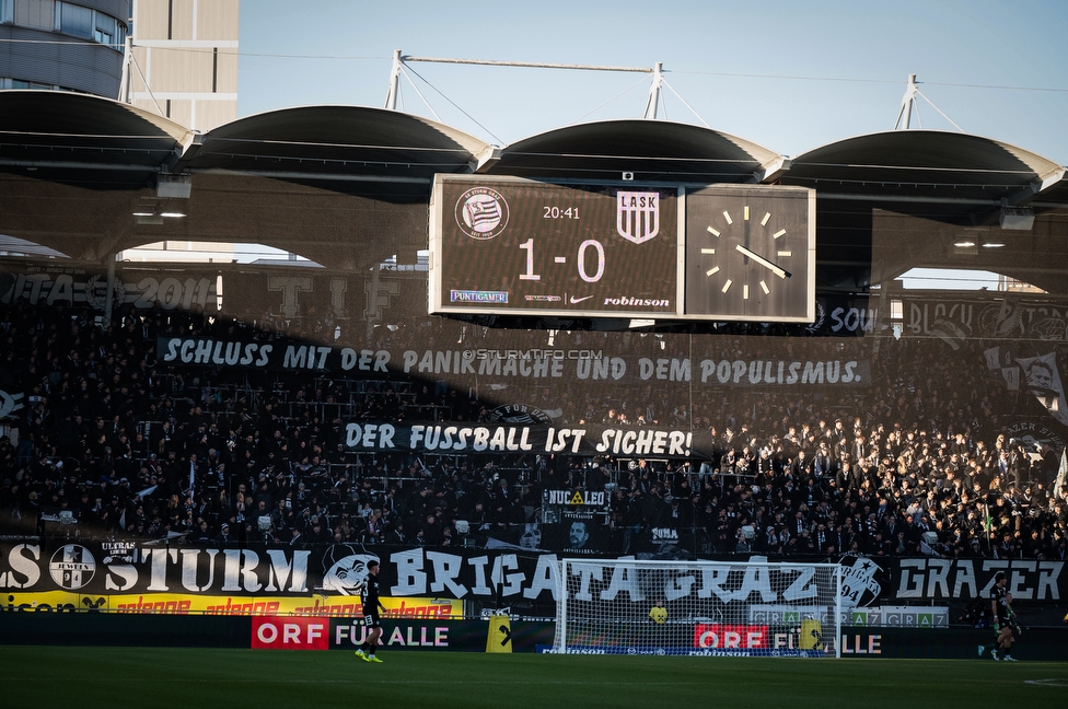 Sturm Graz - LASK
Oesterreichische Fussball Bundesliga, 14. Runde, SK Sturm Graz - LASK, Stadion Liebenau Graz, 23.11.2025. 

Foto zeigt Fans von Sturm mit einem Spruchband
Schlüsselwörter: repression