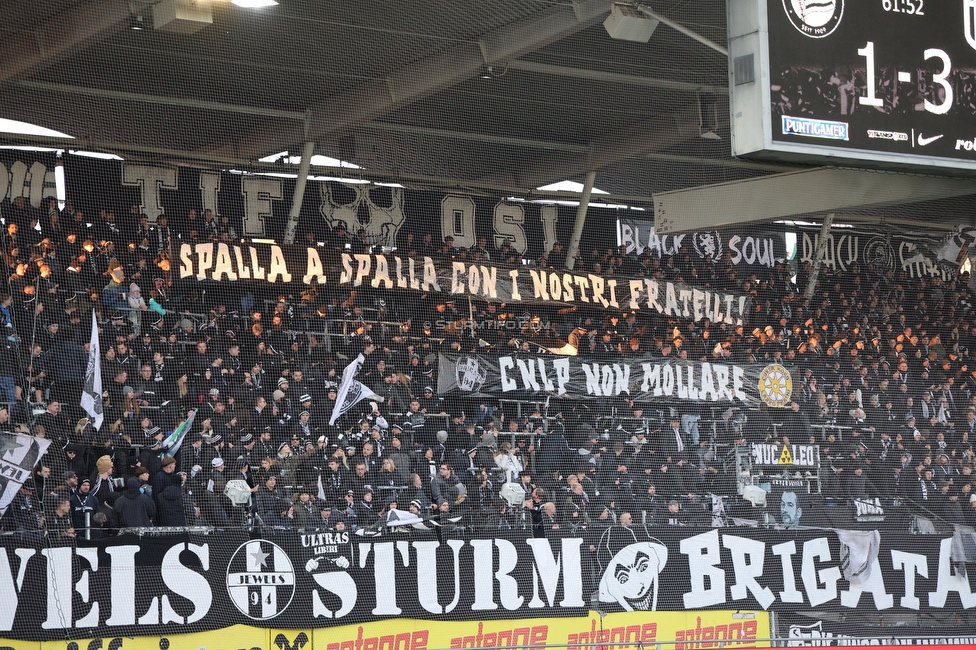 Sturm Graz - LASK
Oesterreichische Fussball Bundesliga, 14. Runde, SK Sturm Graz - LASK, Stadion Liebenau Graz, 23.11.2025. Foto zeigt Fans von Sturm mit einem Spruchband
Schlüsselwörter: carrara