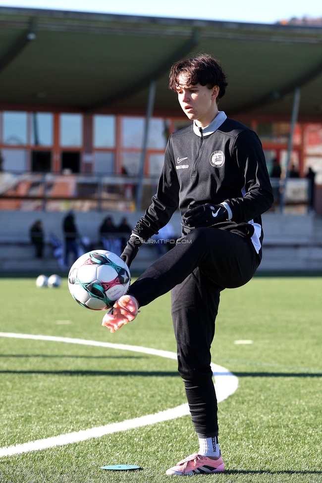Sturm Damen - Suedburgenland Hartberg
OEFB Frauen Bundesliga, 13. Runde, SK Sturm Graz Damen - SpG Suedburgenland TSV Hartberg, Koralmstadion Deutschlandsberg, 23.11.2025. Foto zeigt Leonie Christin Tragl (Sturm Damen)
