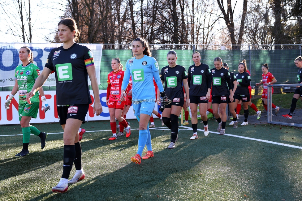 Sturm Damen - Suedburgenland Hartberg
OEFB Frauen Bundesliga, 13. Runde, SK Sturm Graz Damen - SpG Suedburgenland TSV Hartberg, Koralmstadion Deutschlandsberg, 23.11.2025. Foto zeigt die Mannschaft der Sturm Damen
