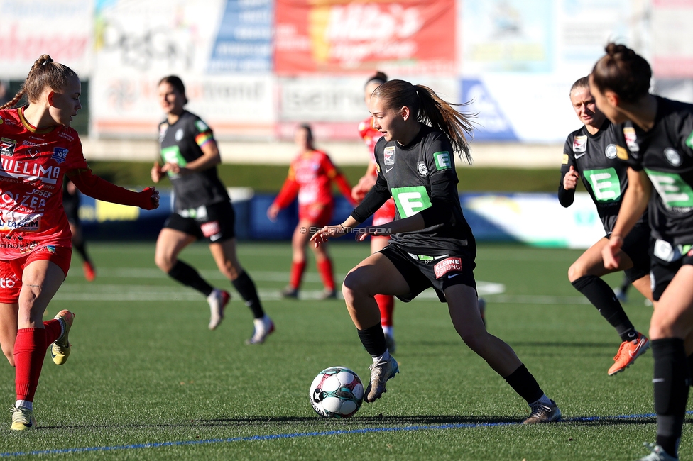 Sturm Damen - Suedburgenland Hartberg
OEFB Frauen Bundesliga, 13. Runde, SK Sturm Graz Damen - SpG Suedburgenland TSV Hartberg, Koralmstadion Deutschlandsberg, 23.11.2025. Foto zeigt Lena Breznik (Sturm Damen)
