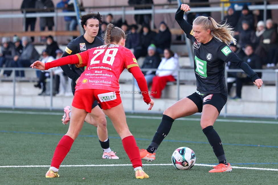 Sturm Damen - Suedburgenland Hartberg
OEFB Frauen Bundesliga, 13. Runde, SK Sturm Graz Damen - SpG Suedburgenland TSV Hartberg, Koralmstadion Deutschlandsberg, 23.11.2025. Foto zeigt Sandra Jakobsen (Sturm Damen)
