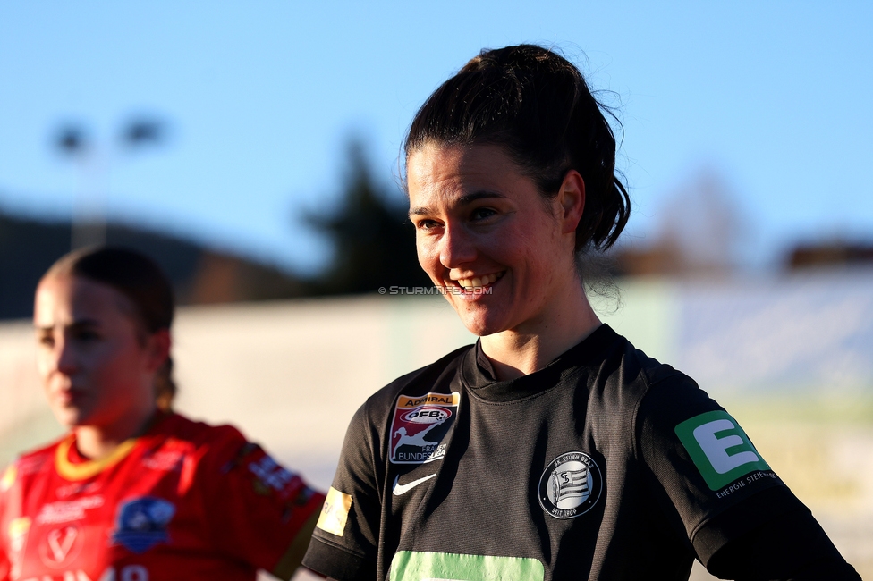 Sturm Damen - Suedburgenland Hartberg
OEFB Frauen Bundesliga, 13. Runde, SK Sturm Graz Damen - SpG Suedburgenland TSV Hartberg, Koralmstadion Deutschlandsberg, 23.11.2025. Foto zeigt Zala Kustrin (Sturm Damen)
