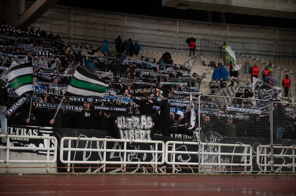 Panathinaikos - Sturm Graz
UEFA Europa League Gruppenphase 5. Spieltag, FC Panathinaikos - SK Sturm Graz, Olympiastadion Athen, 27.11.2025. Foto zeigt Fans von Sturm
Schlüsselwörter: schals