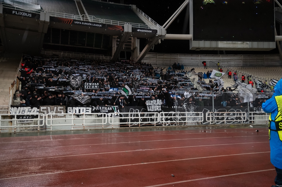 Panathinaikos - Sturm Graz
UEFA Europa League Gruppenphase 5. Spieltag, FC Panathinaikos - SK Sturm Graz, Olympiastadion Athen, 27.11.2025. Foto zeigt Fans von Sturm
Schlüsselwörter: schals