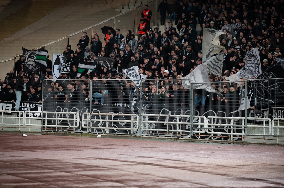 Panathinaikos - Sturm Graz
UEFA Europa League Gruppenphase 5. Spieltag, FC Panathinaikos - SK Sturm Graz, Olympiastadion Athen, 27.11.2025. Foto zeigt Fans von Sturm mit einem Spruchband
Schlüsselwörter: repression