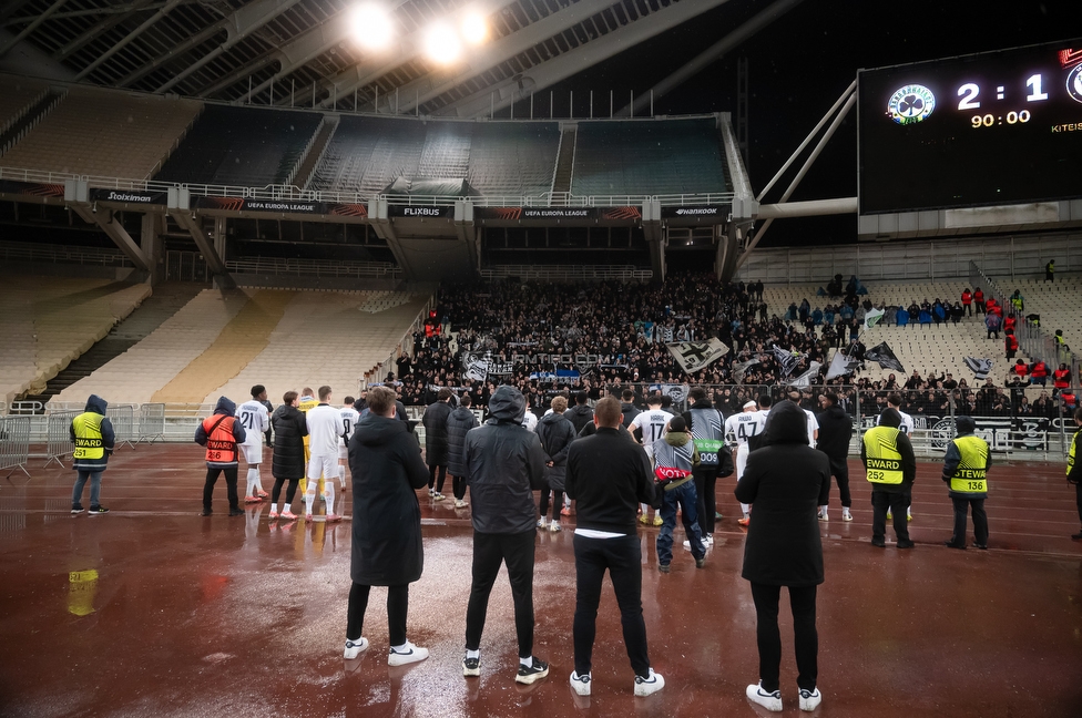 Panathinaikos - Sturm Graz
UEFA Europa League Gruppenphase 5. Spieltag, FC Panathinaikos - SK Sturm Graz, Olympiastadion Athen, 27.11.2025. Foto zeigt die Mannschaft von Sturm und Fans von Sturm
