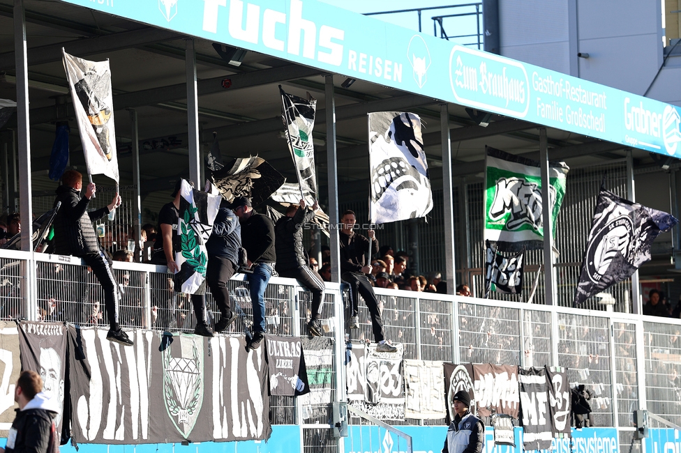 Hartberg - Sturm Graz
Oesterreichische Fussball Bundesliga, 15. Runde, TSV Hartberg - SK Sturm Graz, PROfertil Arena Hartberg, 30.11.2025. 

Foto zeigt Fans von Sturm
