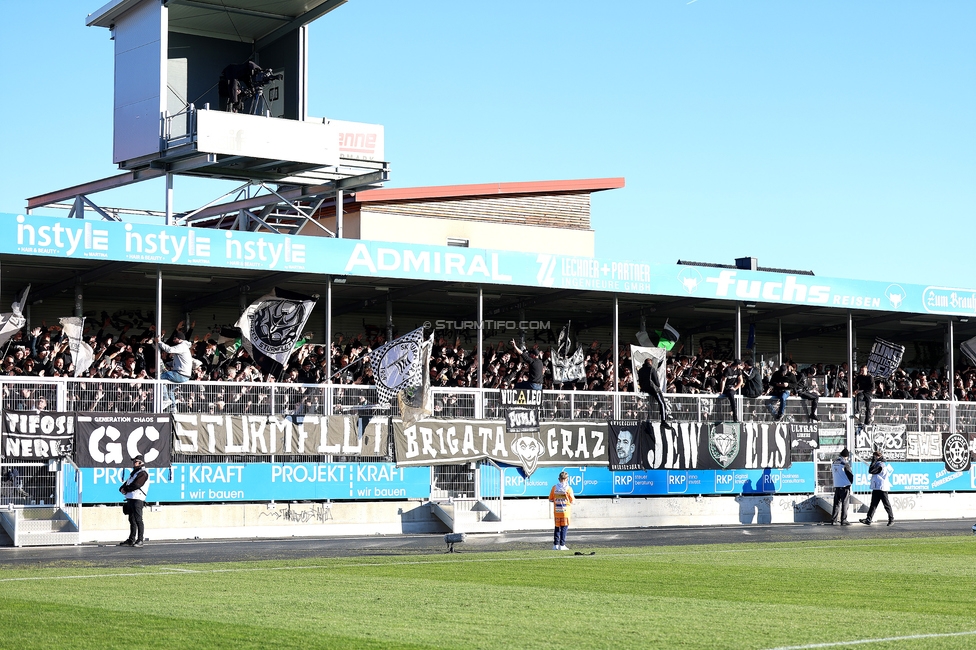 Hartberg - Sturm Graz
Oesterreichische Fussball Bundesliga, 15. Runde, TSV Hartberg - SK Sturm Graz, PROfertil Arena Hartberg, 30.11.2025. 

Foto zeigt Fans von Sturm
