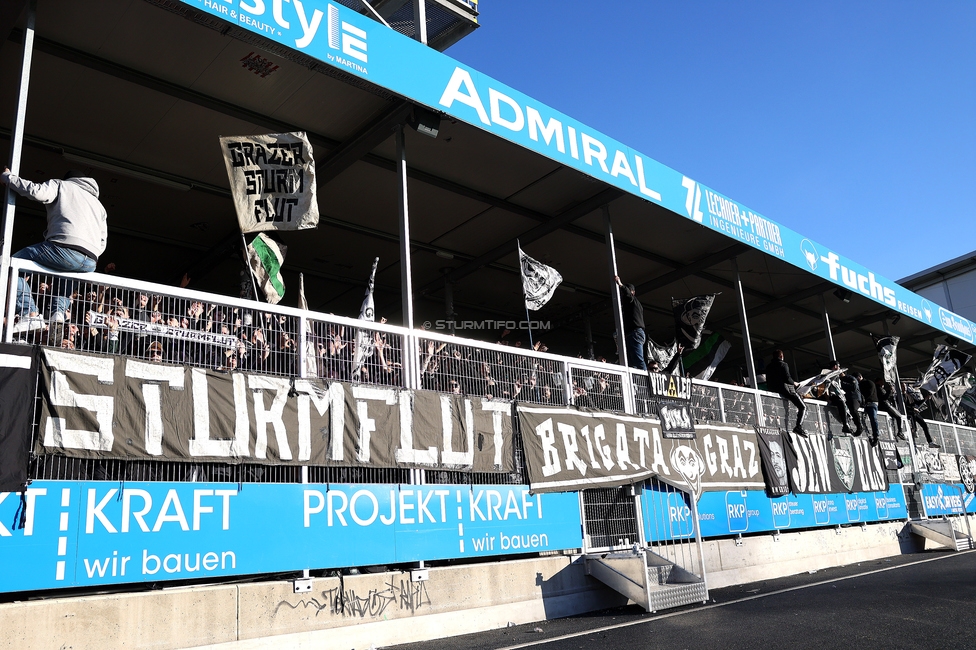 Hartberg - Sturm Graz
Oesterreichische Fussball Bundesliga, 15. Runde, TSV Hartberg - SK Sturm Graz, PROfertil Arena Hartberg, 30.11.2025. Foto zeigt Fans von Sturm
