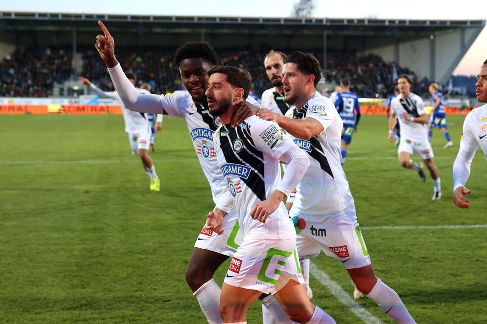 Hartberg - Sturm Graz
Oesterreichische Fussball Bundesliga, 15. Runde, TSV Hartberg - SK Sturm Graz, PROfertil Arena Hartberg, 30.11.2025. Foto zeigt Otar Kiteishvili (Sturm)
