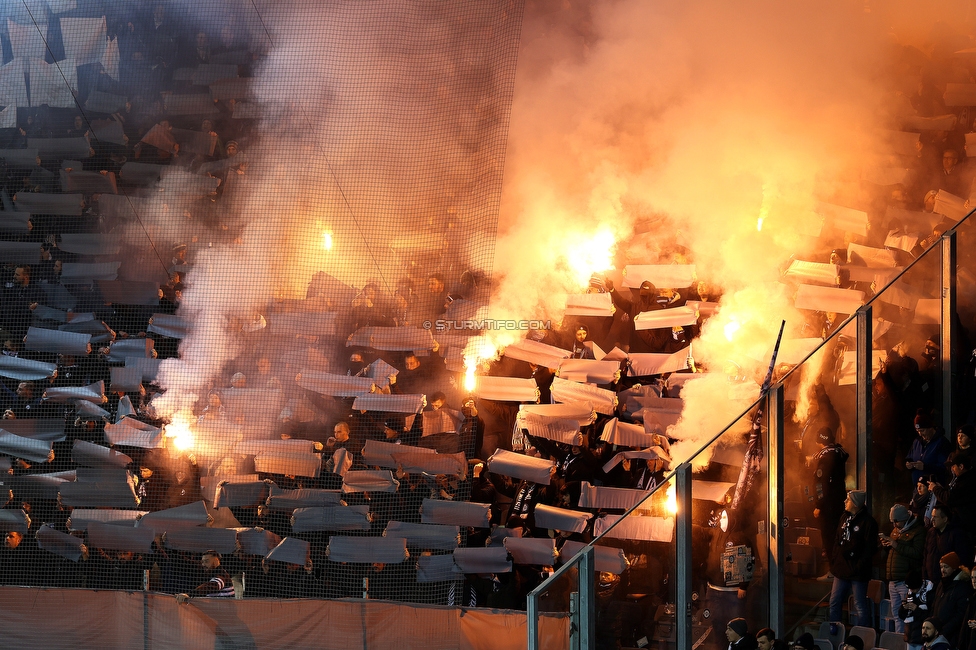 Sturm Graz - GAK
Oesterreichische Fussball Bundesliga, 16. Runde, SK Sturm Graz - Grazer AK, Stadion Liebenau Graz, 07.12.2025. Foto zeigt Fans von Sturm mit einer Choreografie

