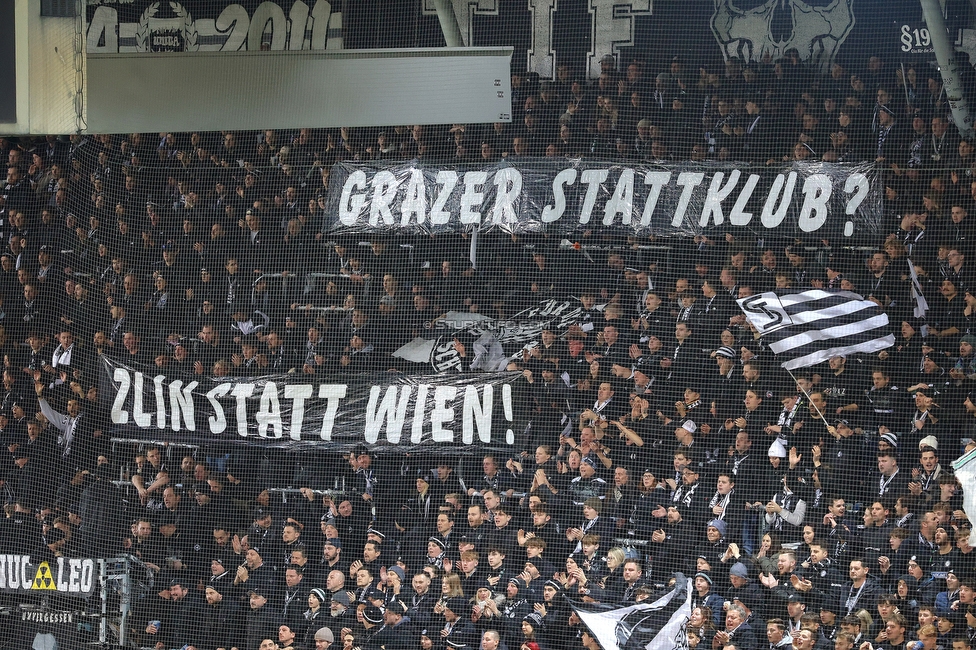 Sturm Graz - GAK
Oesterreichische Fussball Bundesliga, 16. Runde, SK Sturm Graz - Grazer AK, Stadion Liebenau Graz, 07.12.2025. 

Foto zeigt Fans von Sturm mit einem Spruchband
