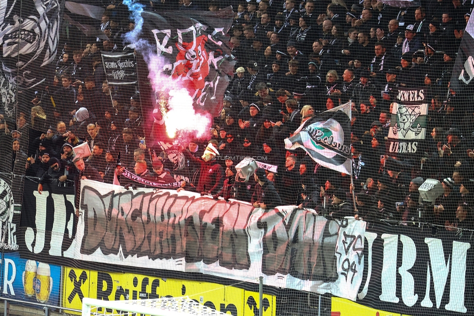 Sturm Graz - GAK
Oesterreichische Fussball Bundesliga, 16. Runde, SK Sturm Graz - Grazer AK, Stadion Liebenau Graz, 07.12.2025. 

Foto zeigt Fans von Sturm mit einem Spruchband
