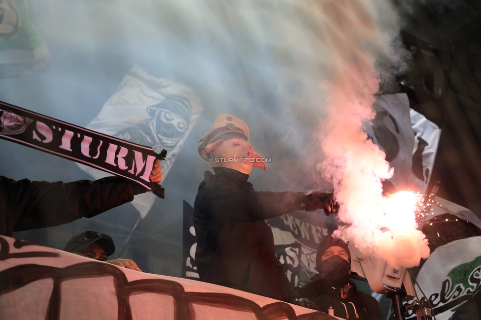 Sturm Graz - GAK
Oesterreichische Fussball Bundesliga, 16. Runde, SK Sturm Graz - Grazer AK, Stadion Liebenau Graz, 07.12.2025. Foto zeigt Fans von Sturm mit einem Spruchband
Schlüsselwörter: jewels