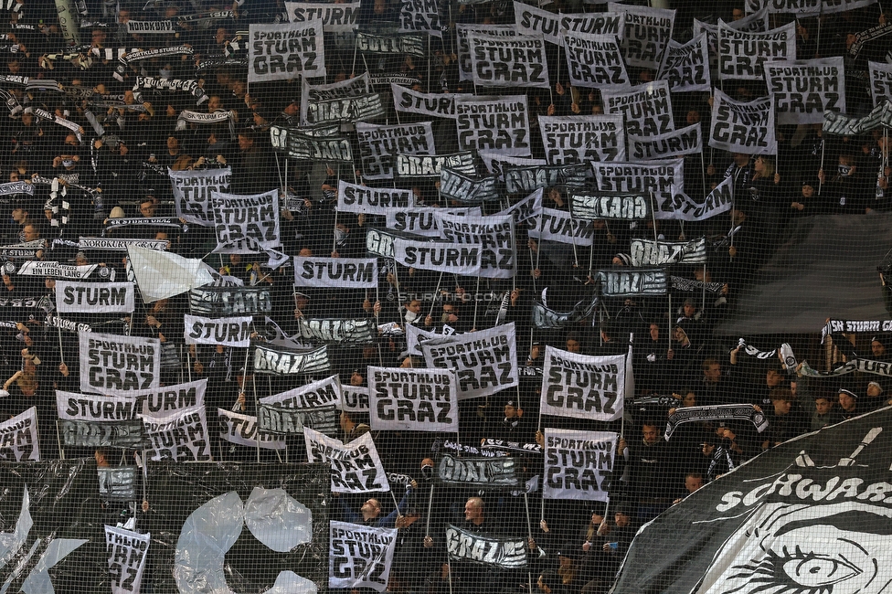 Sturm Graz - GAK
Oesterreichische Fussball Bundesliga, 16. Runde, SK Sturm Graz - Grazer AK, Stadion Liebenau Graz, 07.12.2025. Foto zeigt Fans von Sturm mit einer Choreografie
Schlüsselwörter: generationchaos