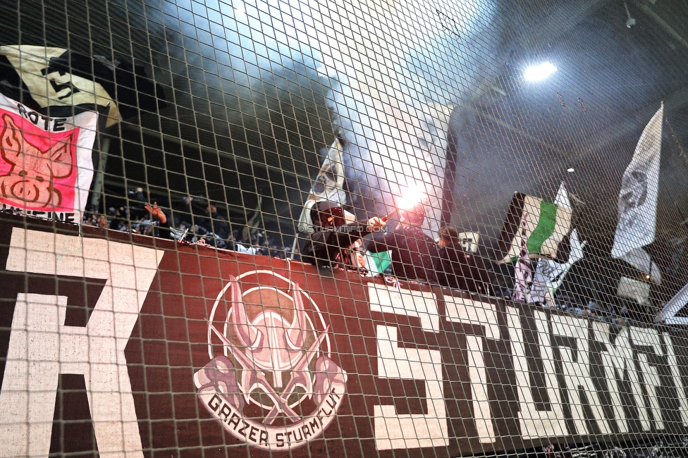 Sturm Graz - GAK
Oesterreichische Fussball Bundesliga, 16. Runde, SK Sturm Graz - Grazer AK, Stadion Liebenau Graz, 07.12.2025. 

Foto zeigt Fans von Sturm
Schlüsselwörter: sturmflut