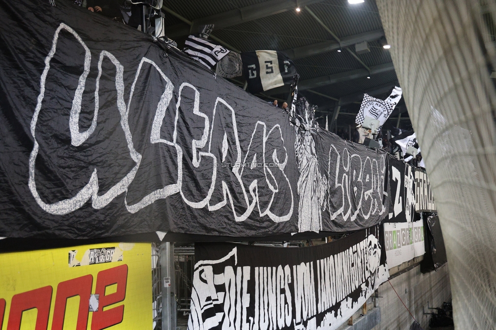 Sturm Graz - GAK
Oesterreichische Fussball Bundesliga, 16. Runde, SK Sturm Graz - Grazer AK, Stadion Liebenau Graz, 07.12.2025. Foto zeigt Fans von Sturm mit einem Spruchband
Schlüsselwörter: repression
