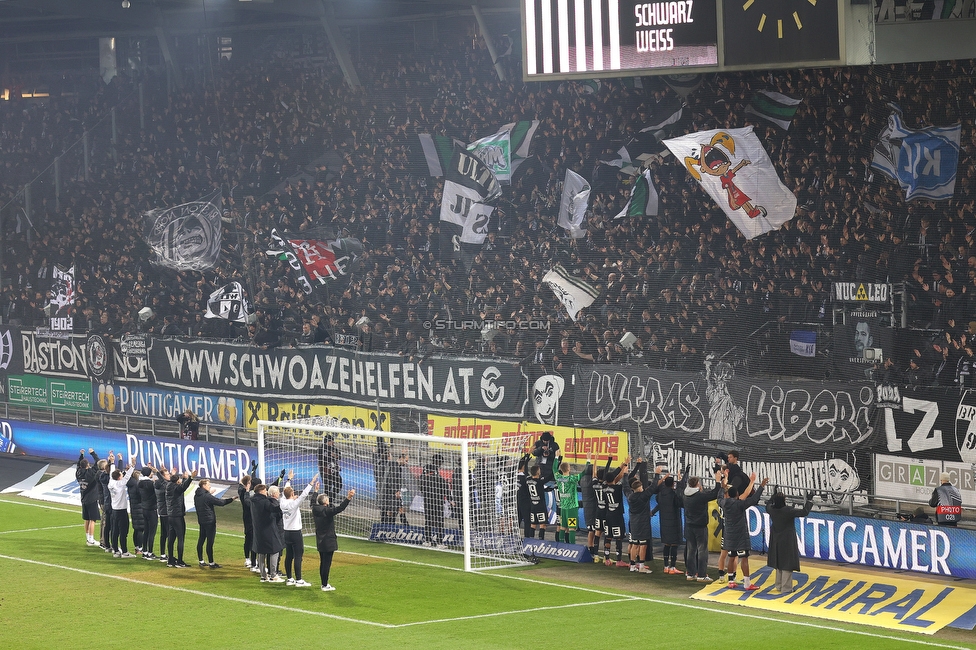 Sturm Graz - GAK
Oesterreichische Fussball Bundesliga, 16. Runde, SK Sturm Graz - Grazer AK, Stadion Liebenau Graz, 07.12.2025. 

Foto zeigt Fans von Sturm
