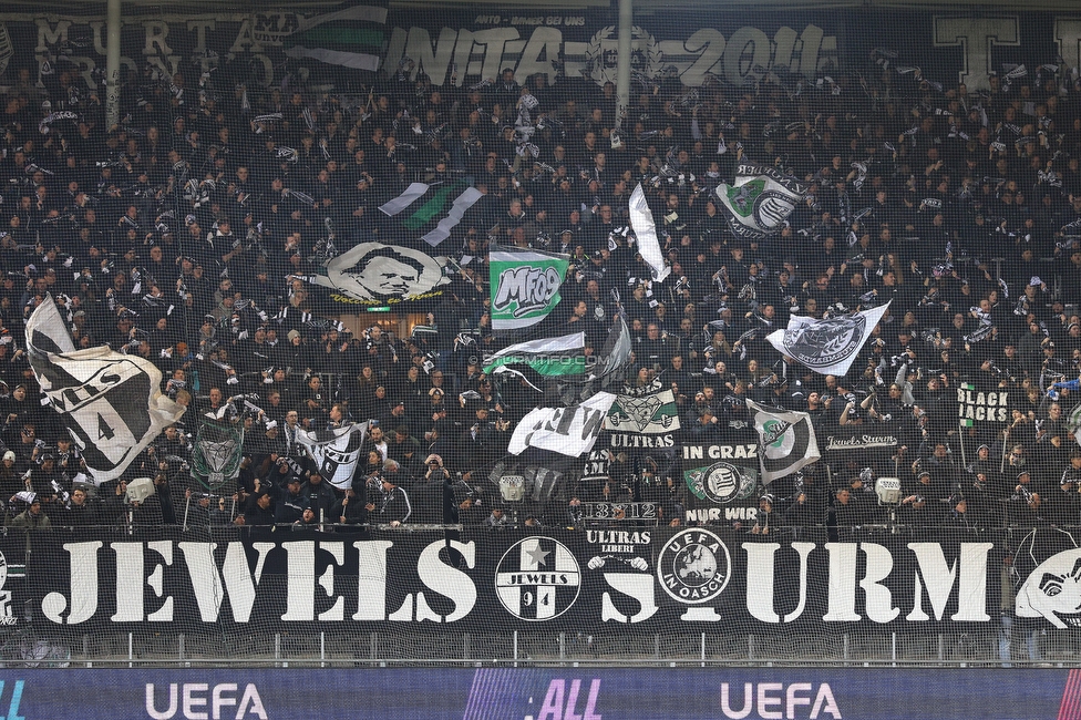 Sturm Graz - Crvena Zvezda
UEFA Europa League Gruppenphase 6. Spieltag, SK Sturm Graz - FK Crvena Zvezda, Stadion Liebenau Graz, 11.12.2025. 

Foto zeigt Fans von Sturm
Schlüsselwörter: jewels