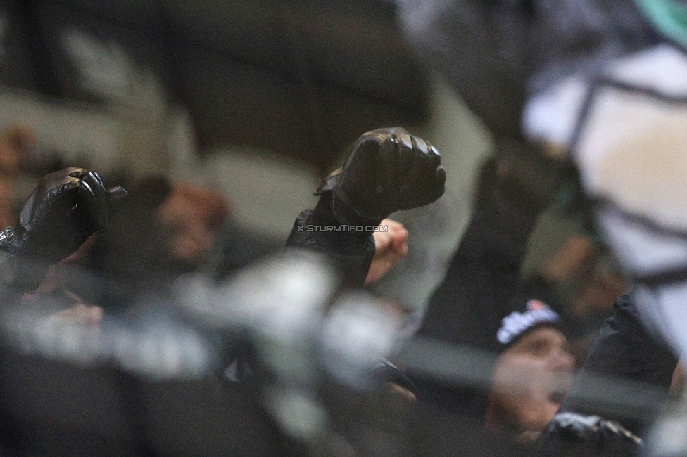 Sturm Graz - Crvena Zvezda
UEFA Europa League Gruppenphase 6. Spieltag, SK Sturm Graz - FK Crvena Zvezda, Stadion Liebenau Graz, 11.12.2025. Foto zeigt Fans von Sturm
