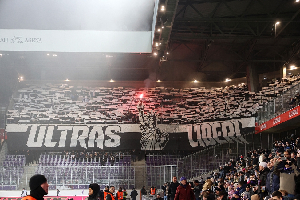 Austria Wien - Sturm Graz
Oesterreichische Fussball Bundesliga, 17. Runde, FK Austria Wien - SK Sturm Graz, Franz Horr Stadion Wien, 14.12.2025. Foto zeigt Fans von Sturm mit einer Choreografie
