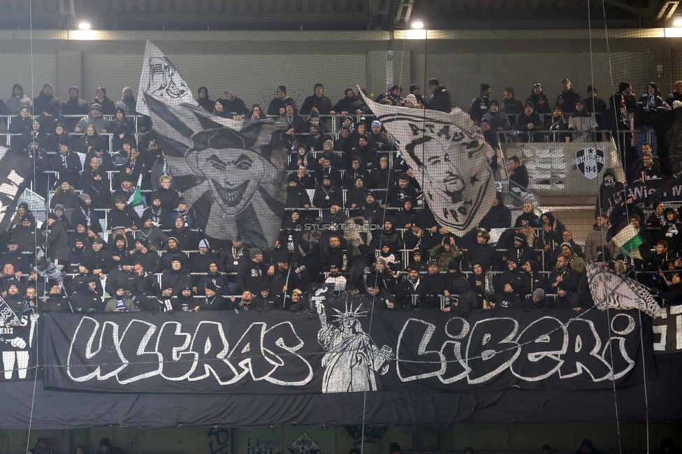 Austria Wien - Sturm Graz
Oesterreichische Fussball Bundesliga, 17. Runde, FK Austria Wien - SK Sturm Graz, Franz Horr Stadion Wien, 14.12.2025. 

Foto zeigt Fans von Sturm mit einem Spruchband
Schlüsselwörter: repression
