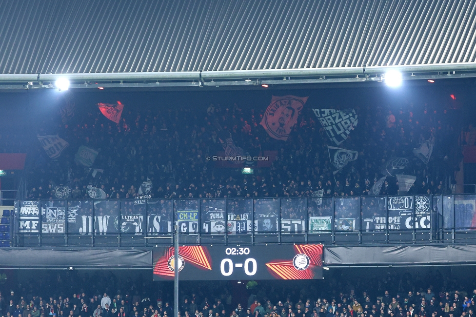 Feyenoord - Sturm Graz
UEFA Europa League Gruppenphase 7. Spieltag, Feyenoord Rotterdam - SK Sturm Graz, Stadion Feijenoord Rotterdam, 22.01.2026. Foto zeigt Fans von Sturm
