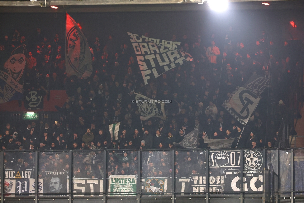 Feyenoord - Sturm Graz
UEFA Europa League Gruppenphase 7. Spieltag, Feyenoord Rotterdam - SK Sturm Graz, Stadion Feijenoord Rotterdam, 22.01.2026. Foto zeigt Fans von Sturm
