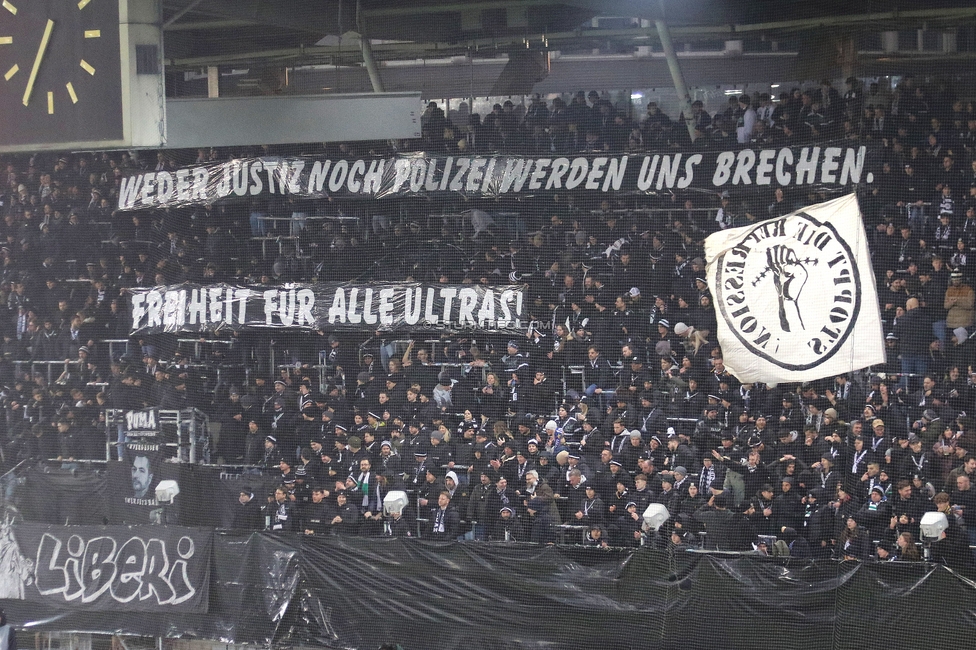 Sturm Graz - Brann Bergen
UEFA Europa League Gruppenphase 8. Spieltag, SK Sturm Graz - SK Brann Bergen, Stadion Liebenau Graz, 29.01.2026. Foto zeigt Fans von Sturm mit einem Spruchband
