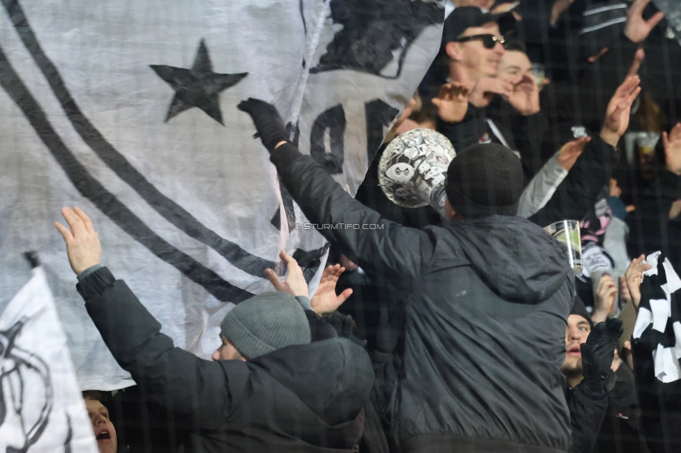 Altach - Sturm Graz
OEFB Cup, Viertelfinale, SC Rheindorf Altach - SK Sturm Graz, Stadion Schnabelholz Altach, 01.02.2026. Foto zeigt Fans von Sturm
Schlüsselwörter: brigata vorsaenger