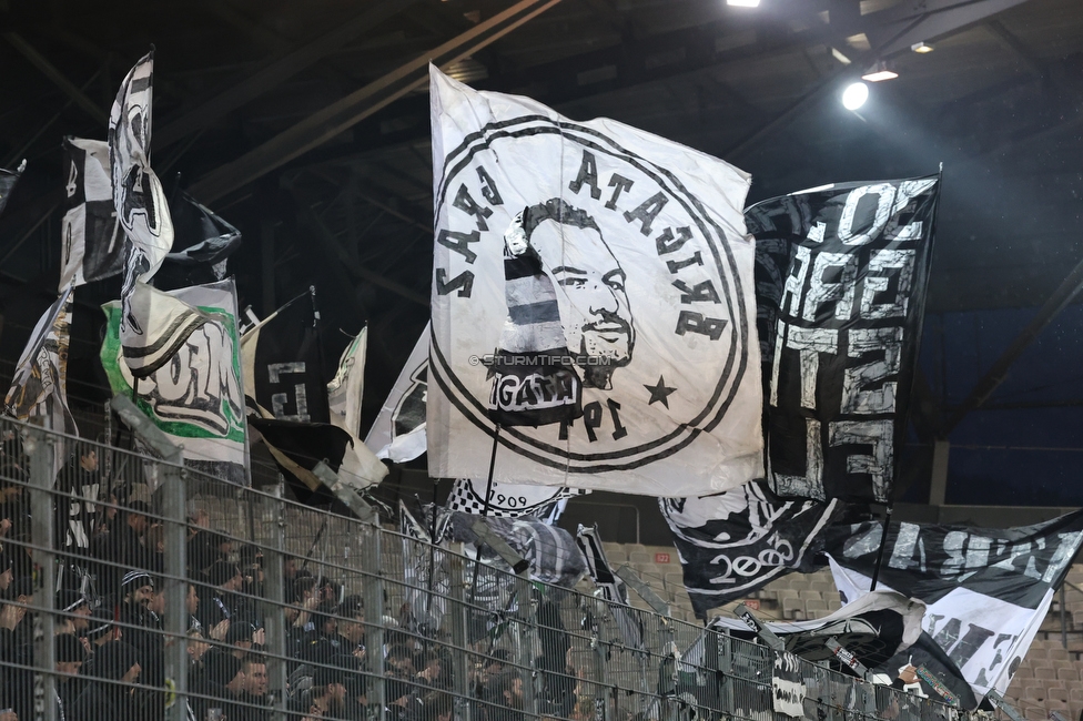 WSG Tirol - Sturm Graz
Oesterreichische Fussball Bundesliga, 19. Runde, WSG Tirol - SK Sturm Graz, Tivoli Stadion Neu, 14.02.2026.

Foto zeigt Fans von Sturm
