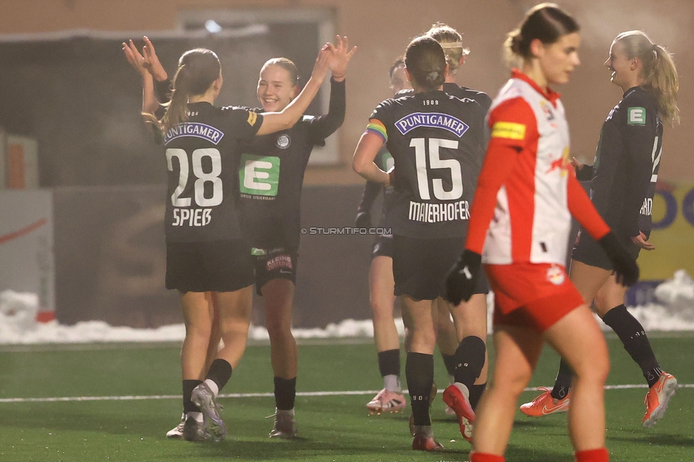 Sturm Damen - RB Salzburg
OEFB Frauen Bundesliga, 15. Runde, SK Sturm Graz Damen - RB Salzburg, Koralmstadion Deutschlandsberg , 21.02.2026. Foto zeigt Marie Spiess (Sturm Damen) und Lena Breznik (Sturm Damen)
