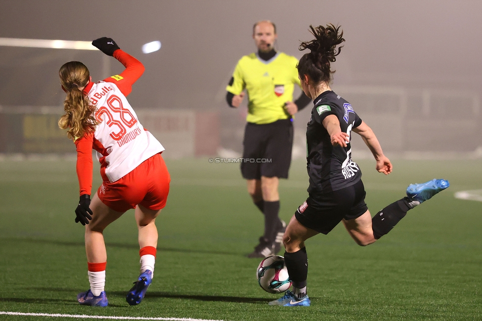 Sturm Damen - RB Salzburg
OEFB Frauen Bundesliga, 15. Runde, SK Sturm Graz Damen - RB Salzburg, Koralmstadion Deutschlandsberg , 21.02.2026. Foto zeigt Zala Kustrin (Sturm Damen)
