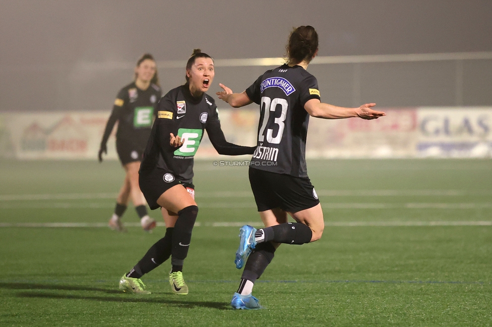 Sturm Damen - RB Salzburg
OEFB Frauen Bundesliga, 15. Runde, SK Sturm Graz Damen - RB Salzburg, Koralmstadion Deutschlandsberg , 21.02.2026. Foto zeigt Stefanie Grossgasteiger (Sturm Damen) und Zala Kustrin (Sturm Damen)
