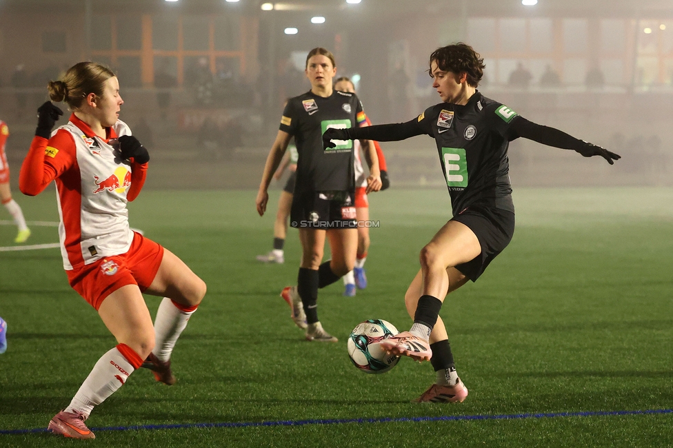 Sturm Damen - RB Salzburg
OEFB Frauen Bundesliga, 15. Runde, SK Sturm Graz Damen - RB Salzburg, Koralmstadion Deutschlandsberg , 21.02.2026. Foto zeigt Leonie Christin Tragl (Sturm Damen)
