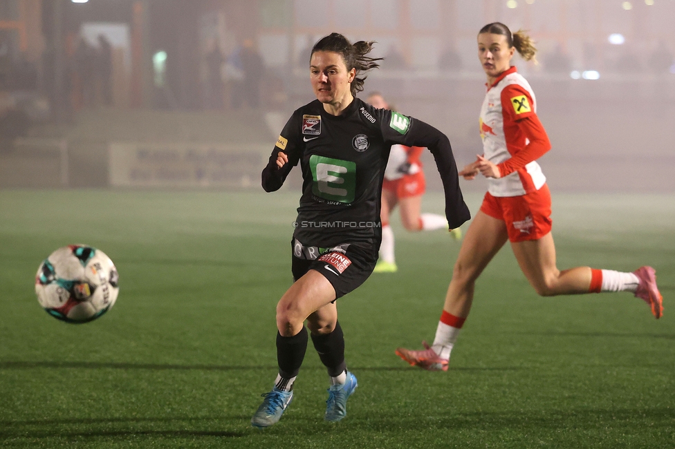 Sturm Damen - RB Salzburg
OEFB Frauen Bundesliga, 15. Runde, SK Sturm Graz Damen - RB Salzburg, Koralmstadion Deutschlandsberg , 21.02.2026. Foto zeigt Zala Kustrin (Sturm Damen)
