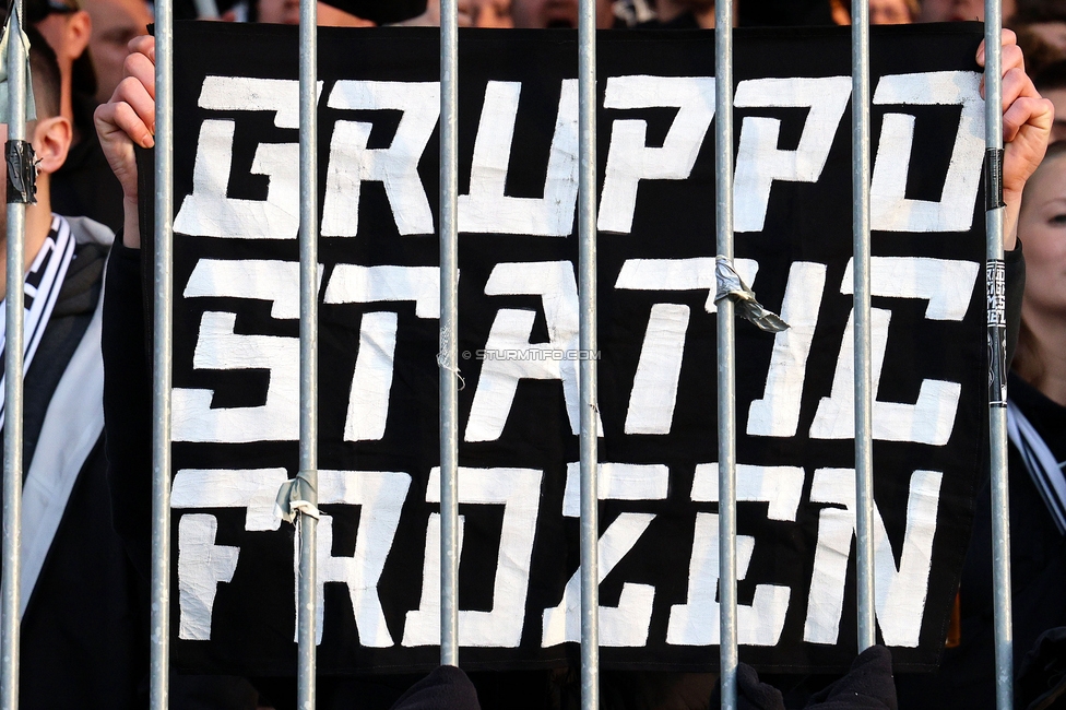 Wolfsberg - Sturm Graz
Oesterreichische Fussball Bundesliga, 21. Runde, Wolfsberger AC - SK Sturm Graz, Lavanttal Arena Wolfsberg, 01.03.2026. 

Foto zeigt Fans von Sturm
