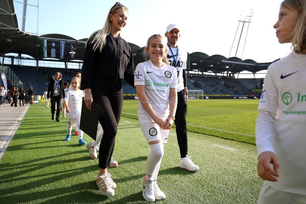 Sturm Graz - Altach
Oesterreichische Fussball Bundesliga, 22. Runde, SK Sturm Graz - SCR Altach, Stadion Liebenau Graz, 08.03.2026. Foto zeigt Eindruecke von 100 Kids gegen den Meister
