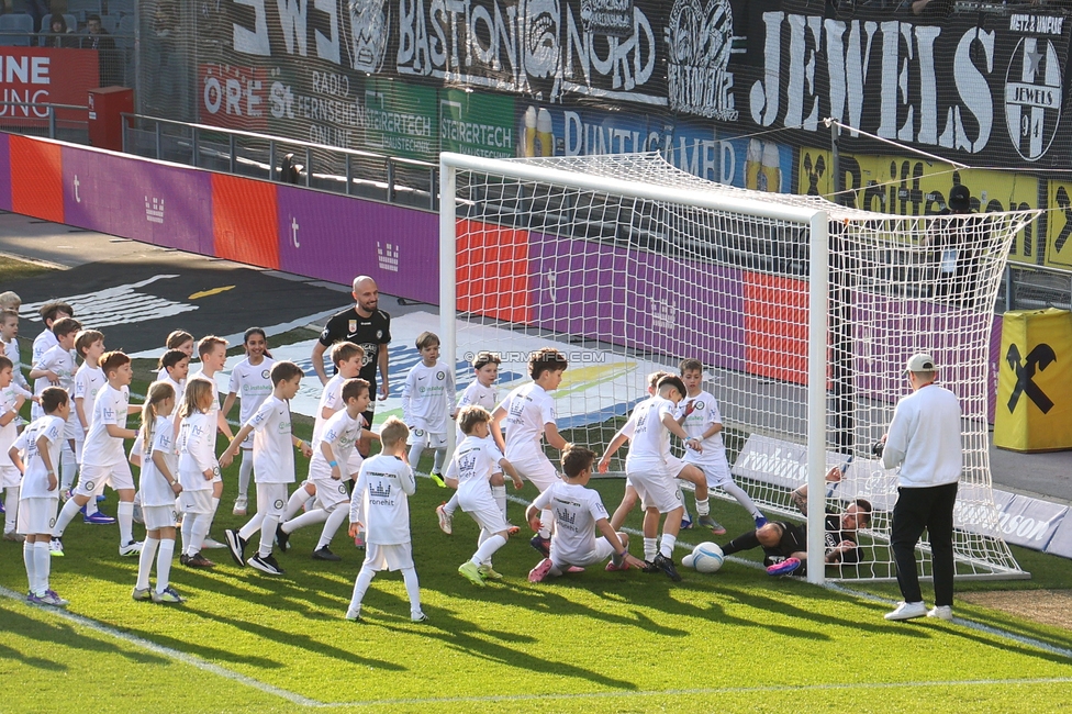 Sturm Graz - Altach
Oesterreichische Fussball Bundesliga, 22. Runde, SK Sturm Graz - SCR Altach, Stadion Liebenau Graz, 08.03.2026. 

Foto zeigt Eindruecke von 100 Kids gegen den Meister
