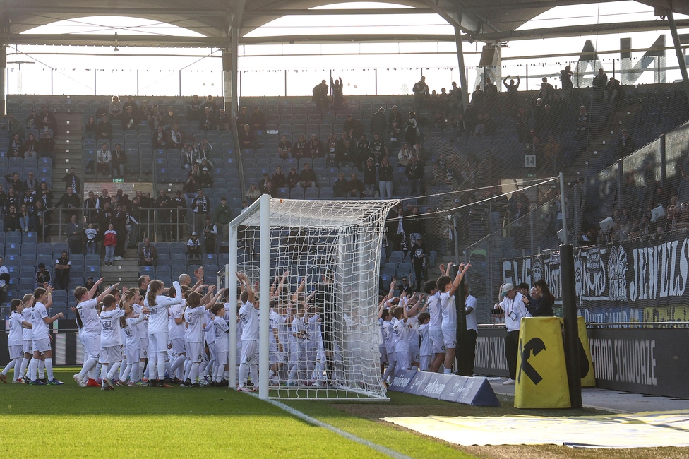 Sturm Graz - Altach
Oesterreichische Fussball Bundesliga, 22. Runde, SK Sturm Graz - SCR Altach, Stadion Liebenau Graz, 08.03.2026. Foto zeigt Eindruecke von 100 Kids gegen den Meister
