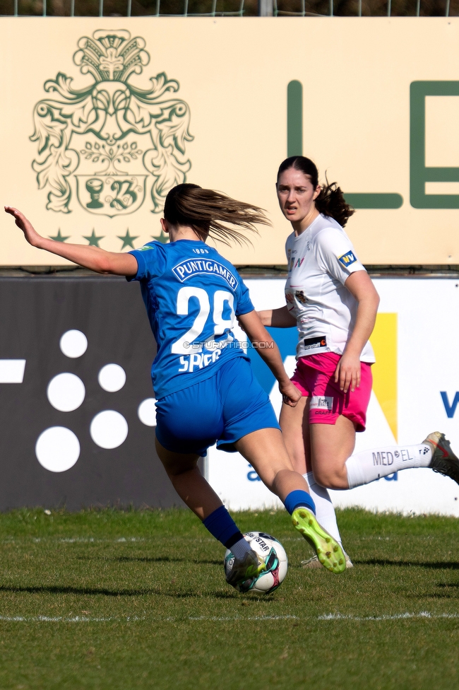 Neulengbach - Sturm Damen
OEFB Frauen Bundesliga, 16. Runde, USV Neulengbach - SK Sturm Graz Damen, Wienerwaldstadion Neulengbach, 14.03.2026Foto zeigt Marie Spiess (Sturm Damen)
