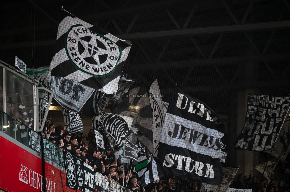 Austria Wien - Sturm Graz
Oesterreichische Fussball Bundesliga, 23. Runde, FK Austria Wien - SK Sturm Graz, Franz Horr Stadion Wien, 15.03.2026.

Foto zeigt Fans von Sturm
Schlüsselwörter: jewels